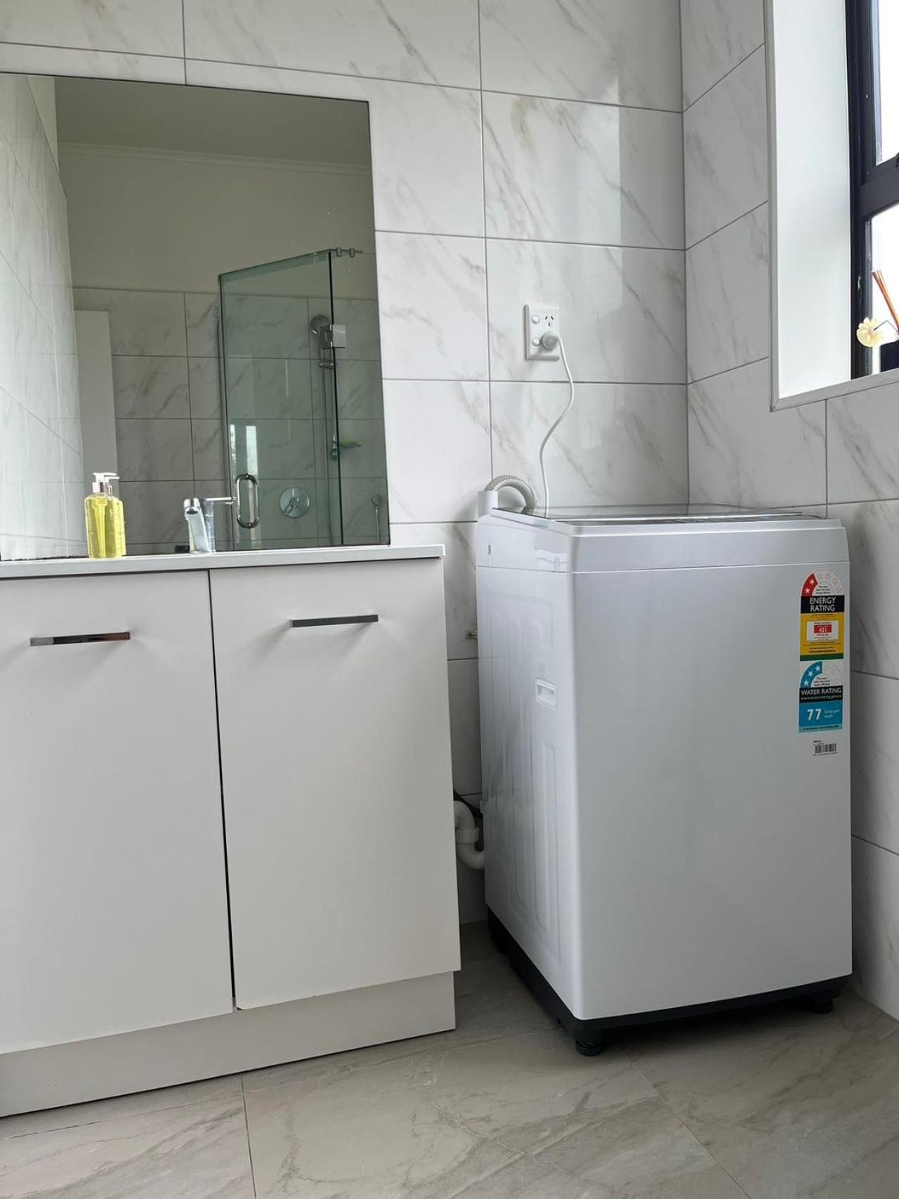 Totara Vale, Free Coffee, Parking And Wifi, Near Glenfield Mall And Highway 18,1 Окленд Экстерьер фото