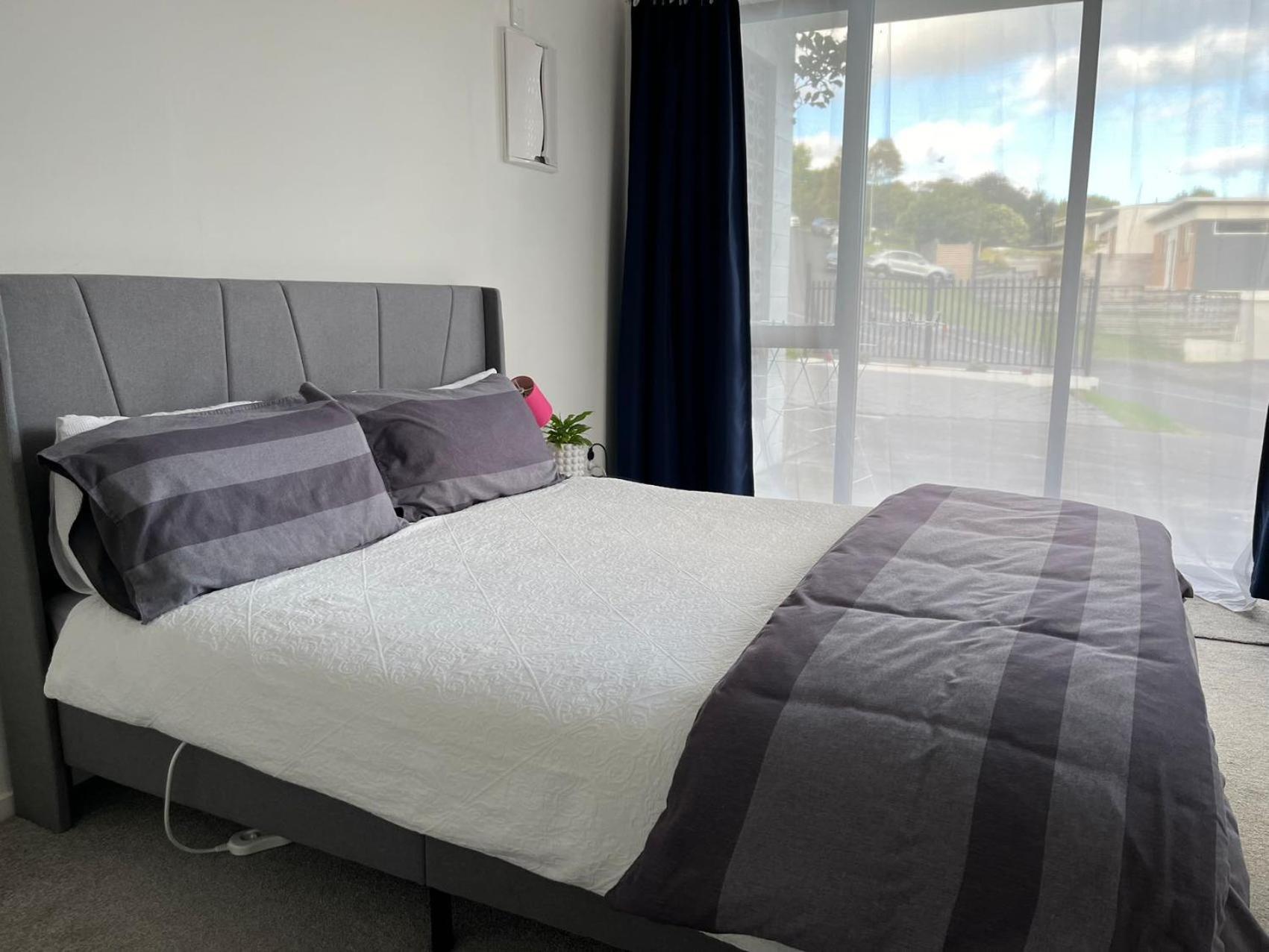 Totara Vale, Free Coffee, Parking And Wifi, Near Glenfield Mall And Highway 18,1 Окленд Экстерьер фото
